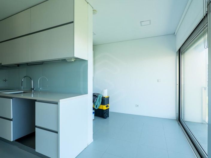 Image No.10-4 Bed Apartment for sale