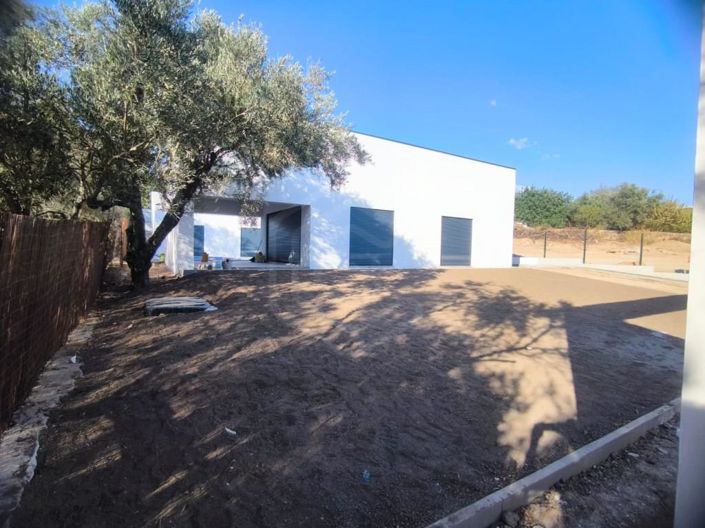 Image No.4-3 Bed House for sale