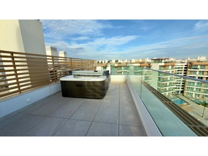 Image No.32-2 Bed Apartment for sale