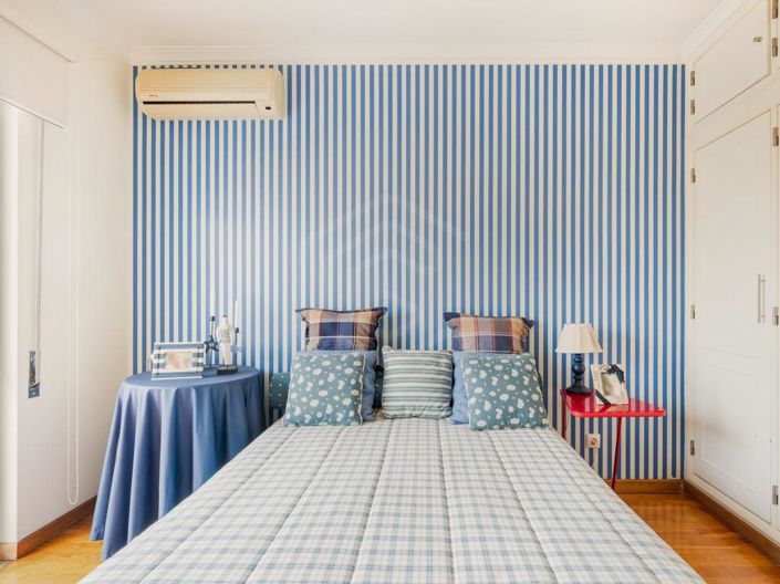 Image No.14-5 Bed Apartment for sale