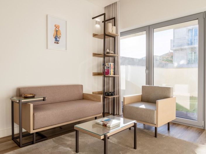 Image No.22-2 Bed Apartment for sale