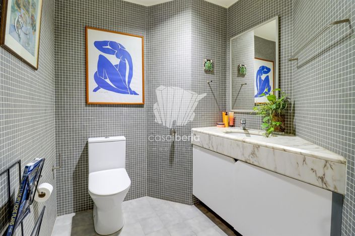 Image No.25-5 Bed House for sale