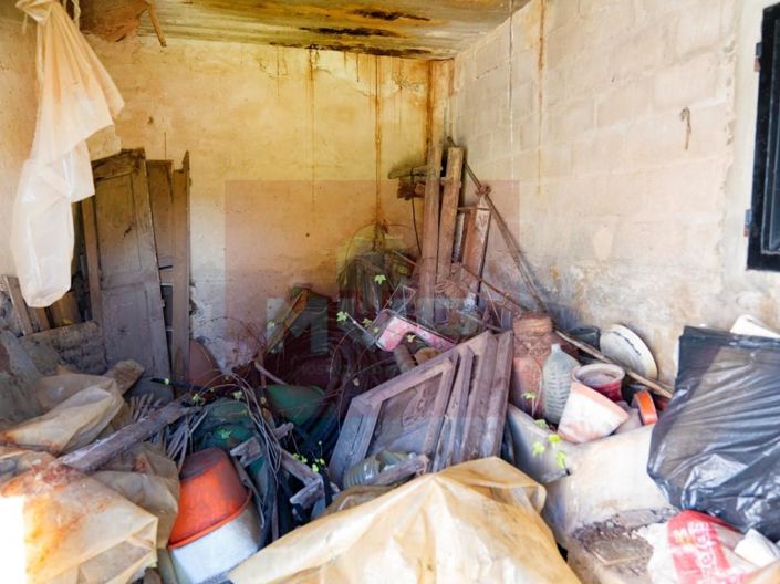 Image No.11-House for sale