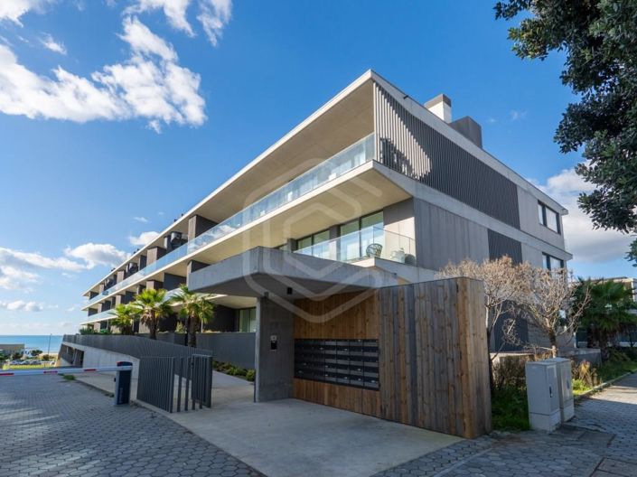 Image No.1-3 Bed Apartment for sale