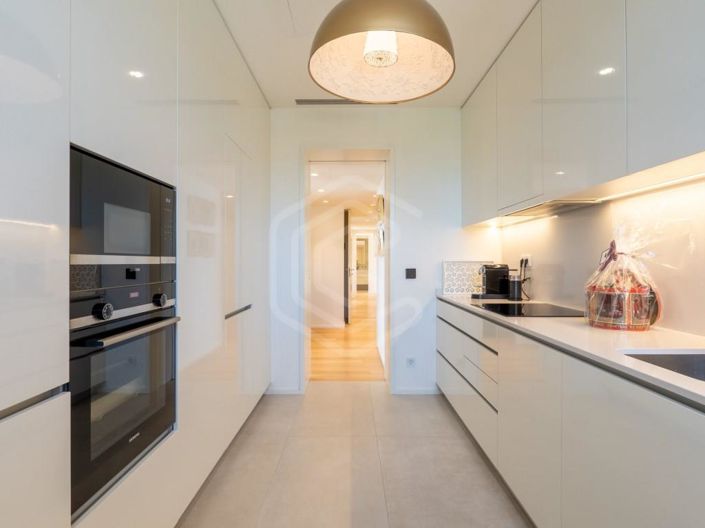 Image No.15-3 Bed Apartment for sale