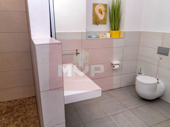 Image No.18-Apartment for sale