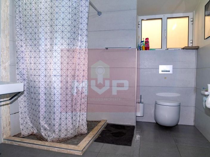 Image No.24-Apartment for sale