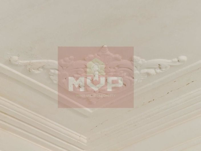 Image No.26-20 Bed House for sale