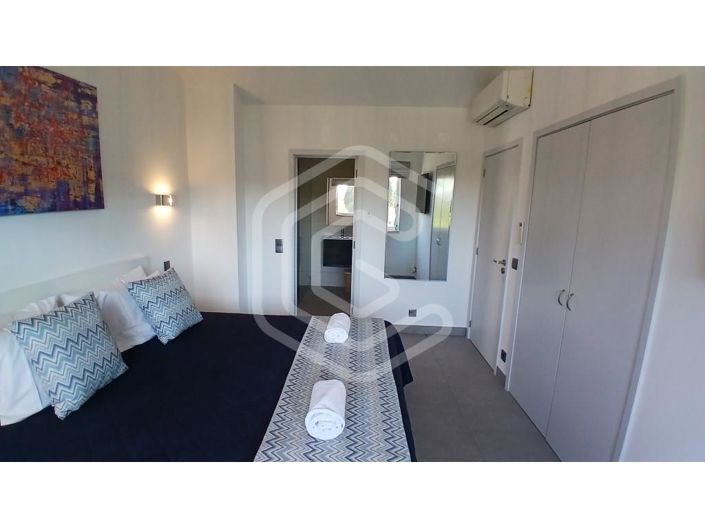 Image No.30-2 Bed House for sale