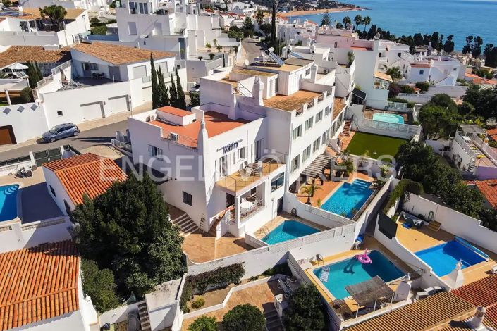 Image No.2-3 Bed House for sale