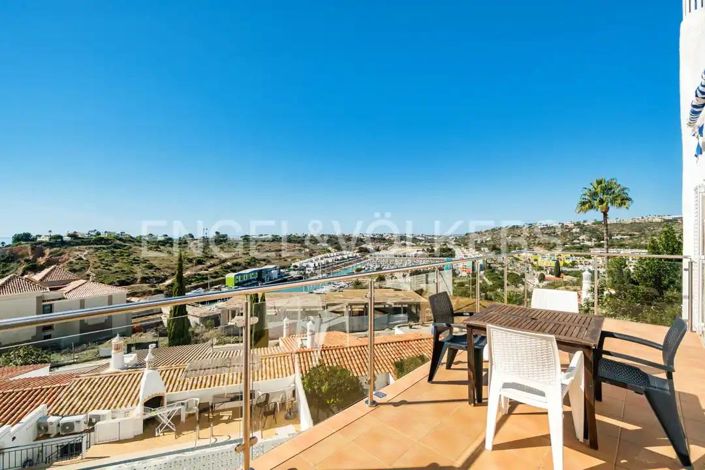 Image No.22-3 Bed House for sale