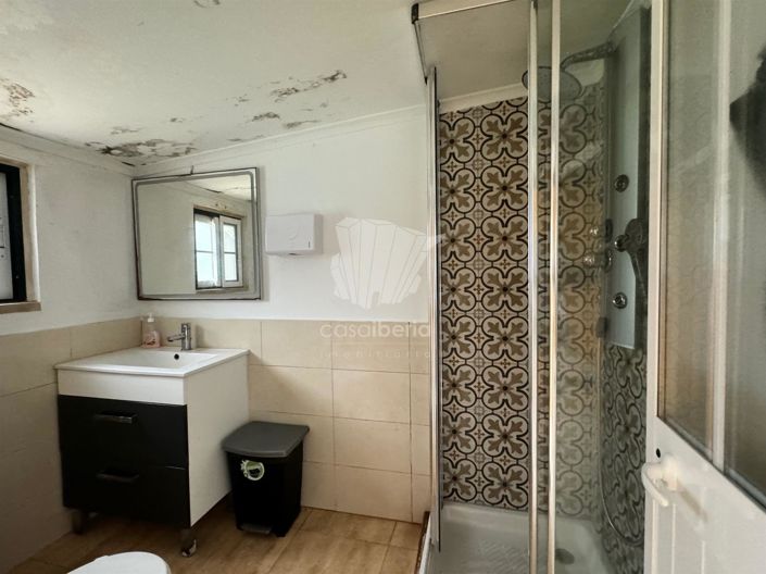 Image No.17-3 Bed House for sale