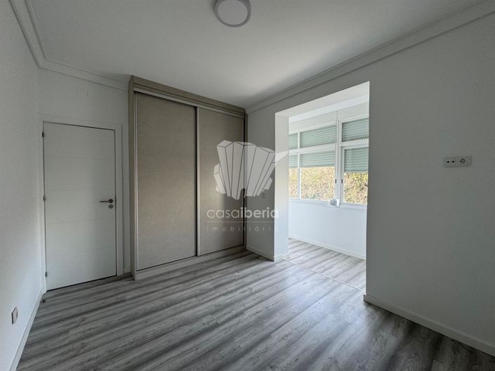 Image No.18-1 Bed Apartment for sale