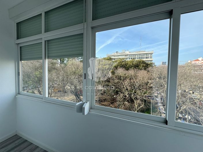 Image No.22-1 Bed Apartment for sale