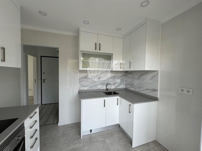 Image No.9-1 Bed Apartment for sale