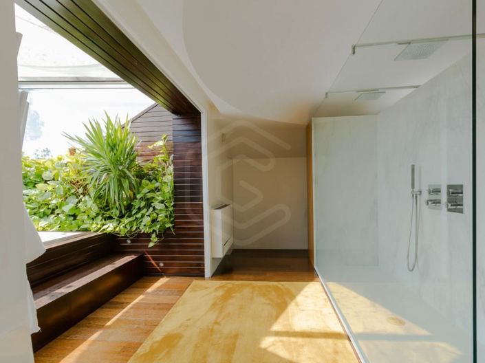 Image No.16-3 Bed House for sale