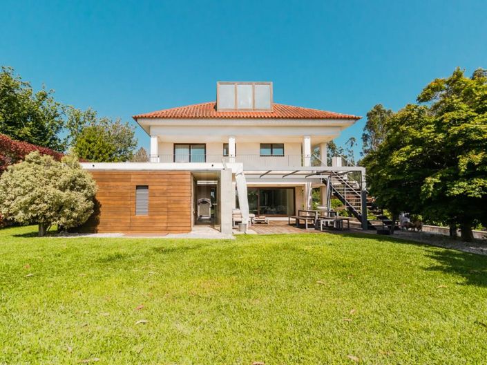 Image No.2-3 Bed House for sale