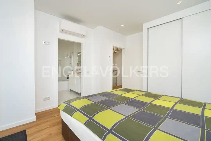 Image No.16-3 Bed House for sale