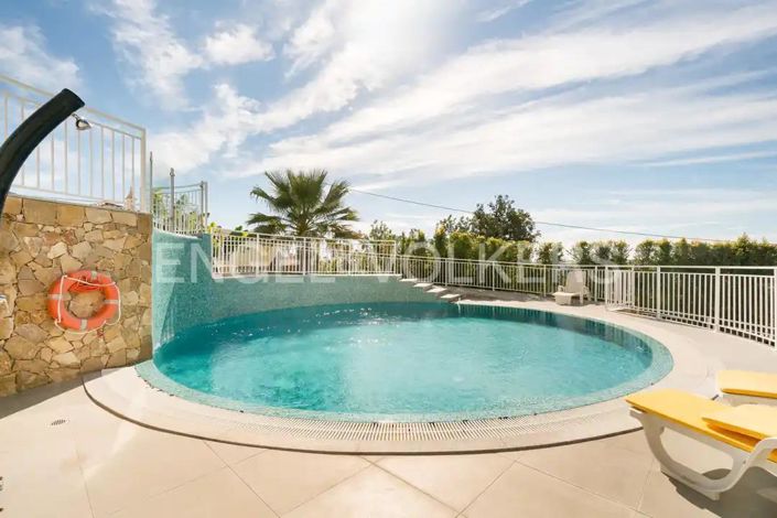 Image No.29-3 Bed House for sale