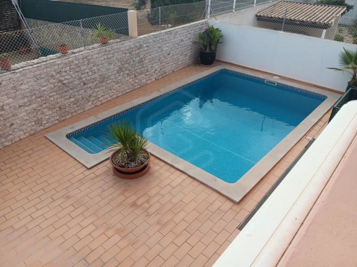 Image No.15-5 Bed House for sale