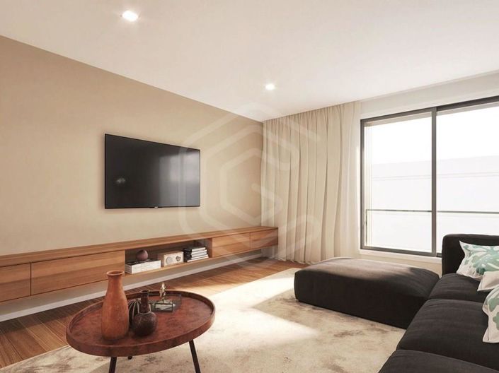 Image No.21-4 Bed Apartment for sale