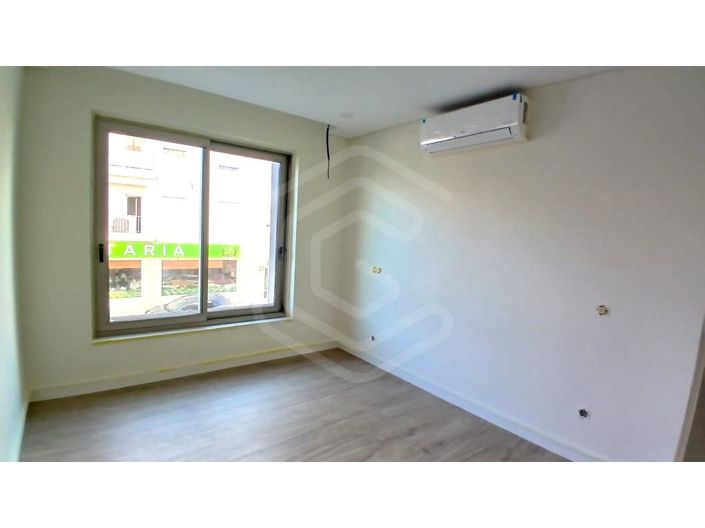 Image No.30-4 Bed Apartment for sale