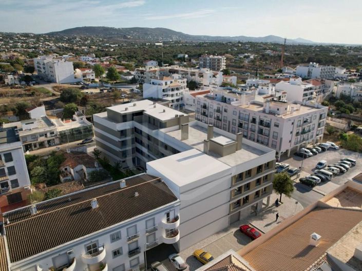 Image No.9-4 Bed Apartment for sale