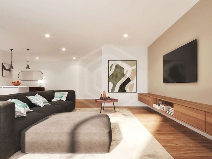 Image No.2-4 Bed Apartment for sale