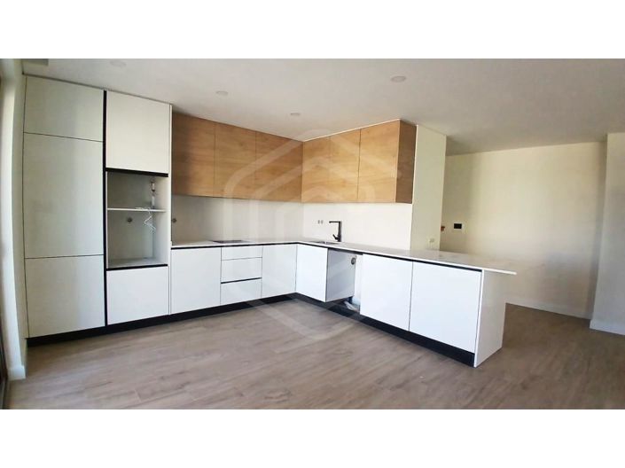 Image No.38-4 Bed Apartment for sale