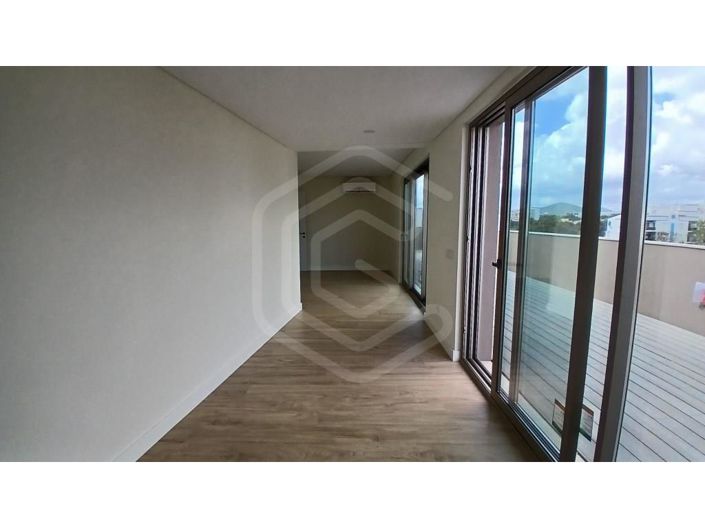 Image No.54-4 Bed Apartment for sale