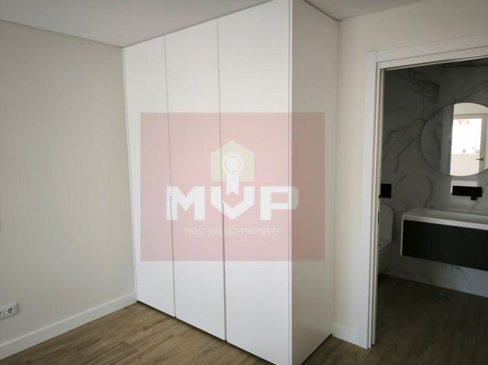 Image No.36-2 Bed Apartment for sale