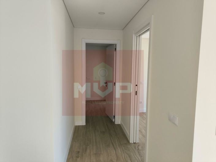 Image No.48-2 Bed Apartment for sale