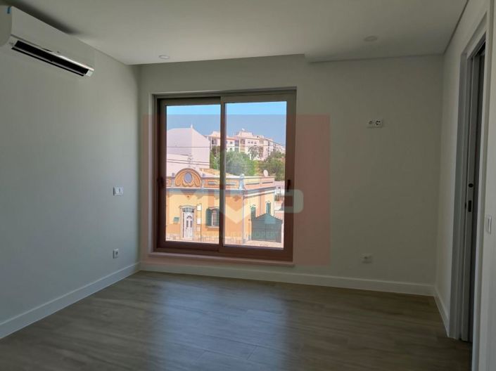 Image No.49-2 Bed Apartment for sale