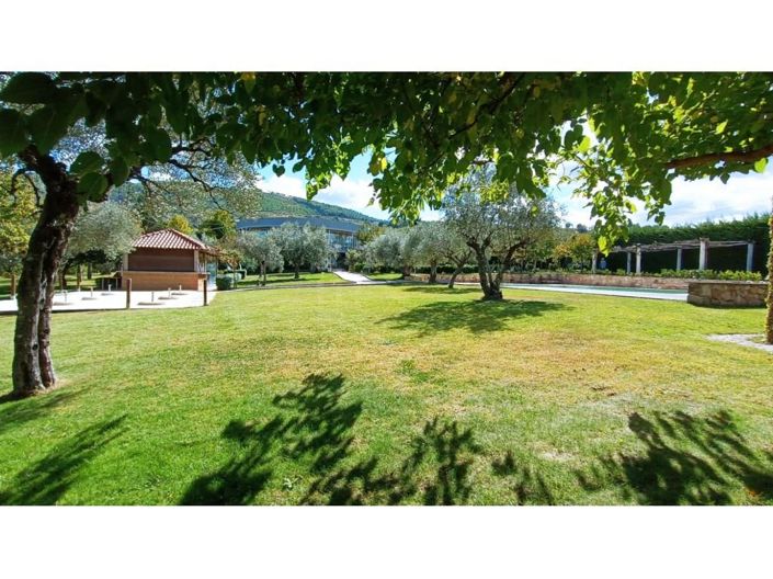 Image No.15-5 Bed House for sale