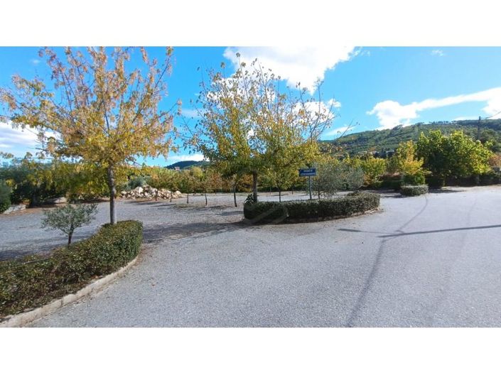 Image No.21-5 Bed House for sale