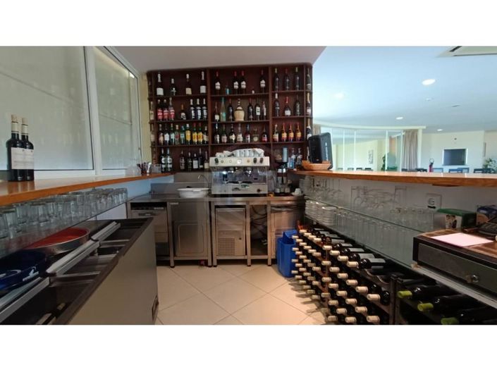 Image No.34-5 Bed House for sale