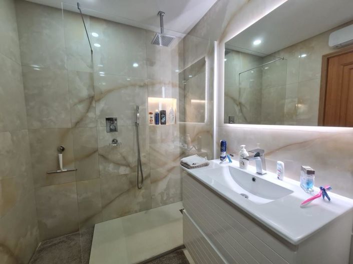 Image No.23-4 Bed Apartment for sale