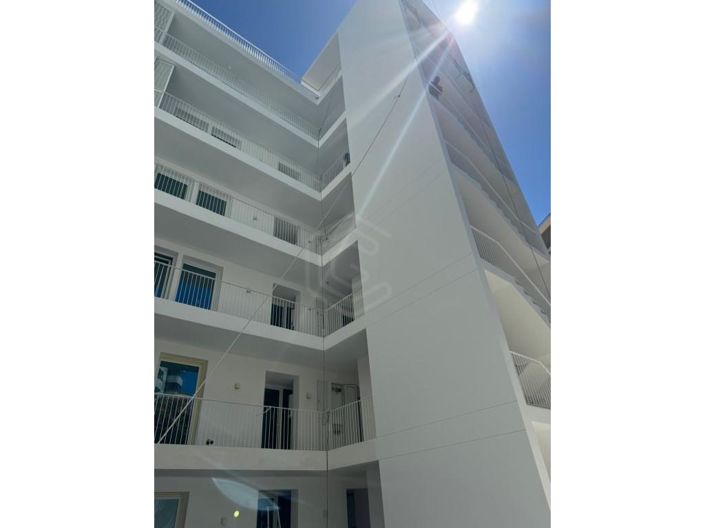 Image No.13-3 Bed Apartment for sale