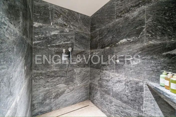 Image No.19-2 Bed Apartment for sale