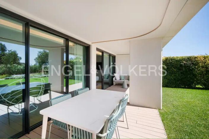 Image No.9-2 Bed Apartment for sale