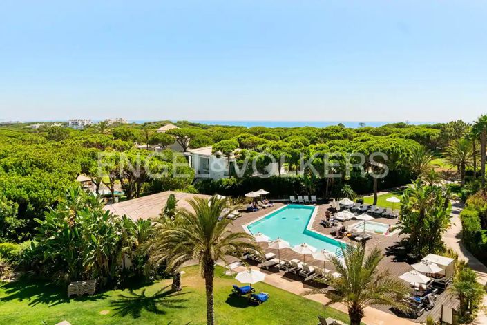 Image No.1-3 Bed Apartment for sale