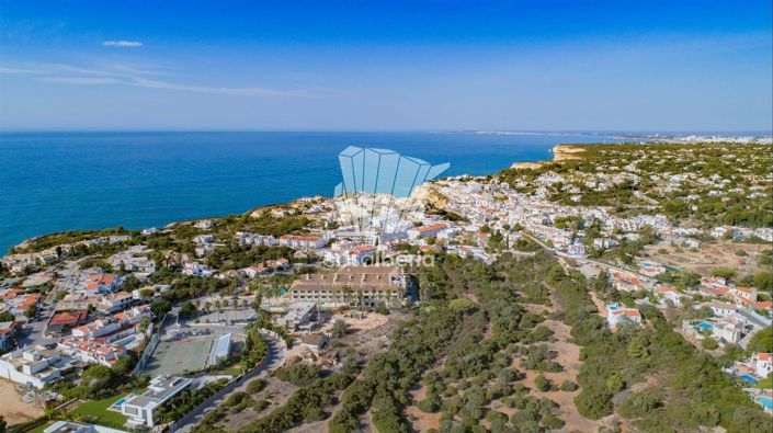 Image No.25-2 Bed Apartment for sale