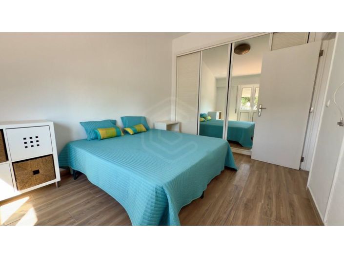 Image No.36-2 Bed House for sale