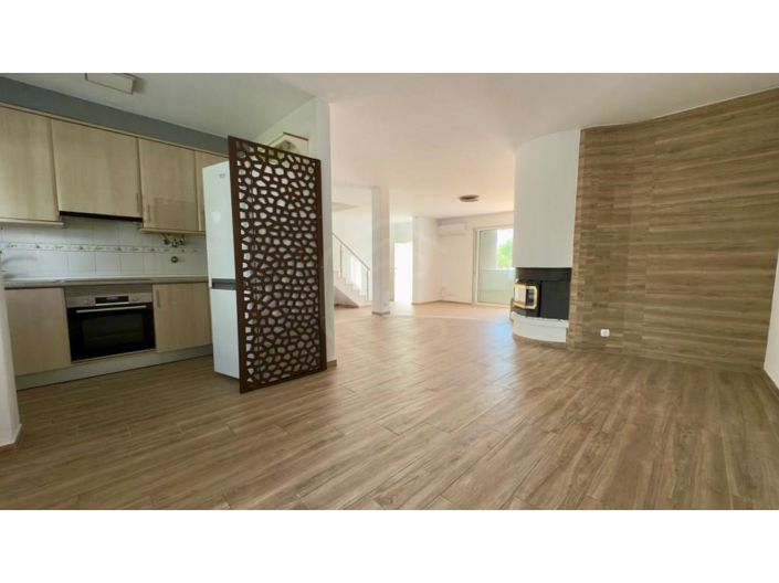 Image No.7-2 Bed House for sale