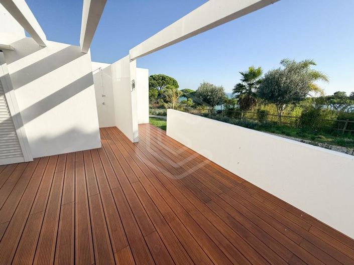 Image No.13-2 Bed House for sale