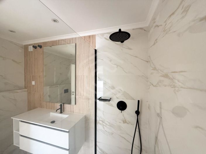 Image No.16-2 Bed House for sale