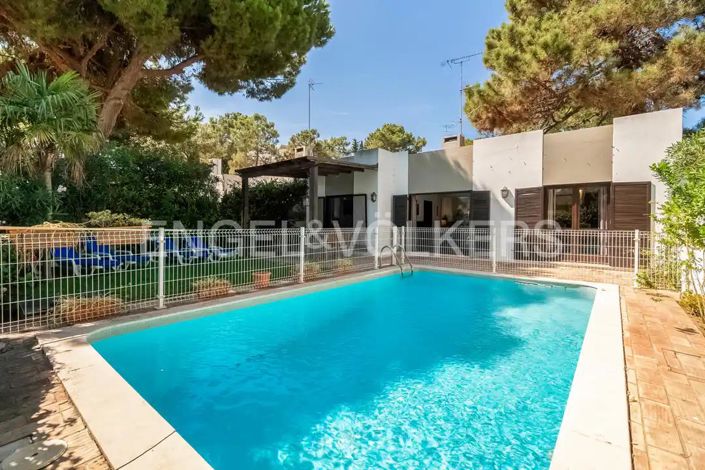 Image No.2-3 Bed House for sale