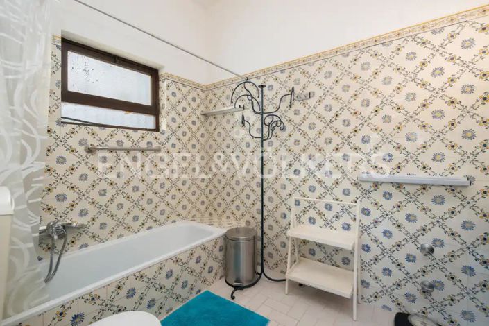 Image No.29-3 Bed House for sale