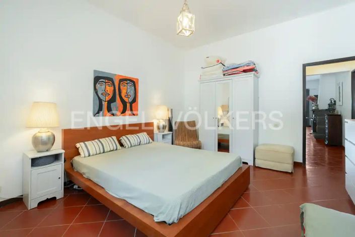 Image No.31-3 Bed House for sale