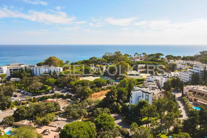 Image No.44-3 Bed House for sale